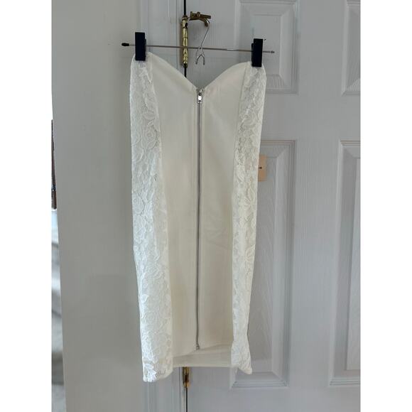 NWT Superdown White Lace Sweetheart Neckline Bodycon Mini Dress - Picture 1 of 6